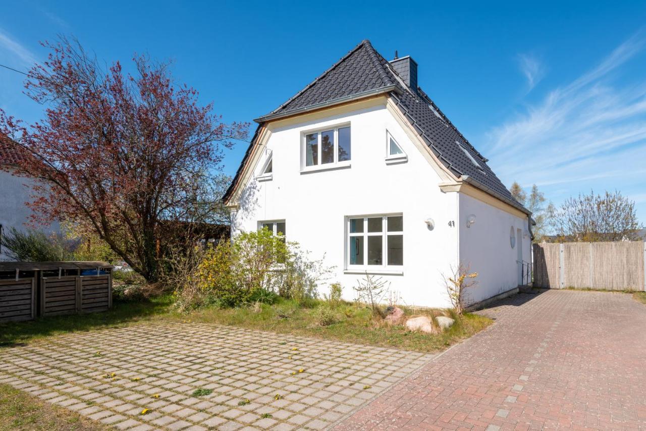 Ferienwohnung Brombeere Mit Grossem Garten Und Balkon 그랄뮈리츠 외부 사진